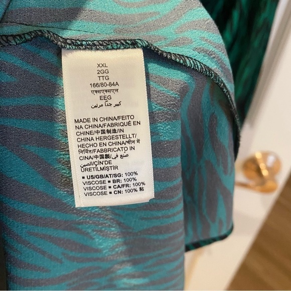 Karen Britchick x The Drop Green & Black Zebra Midi Long sleeve Dress Si… - Picture 10 of 11